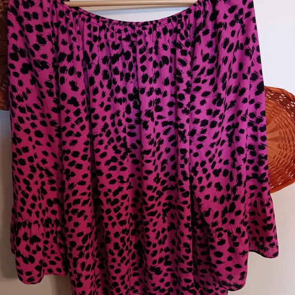 Pink leopard print Blouse - Picture 1 of 4